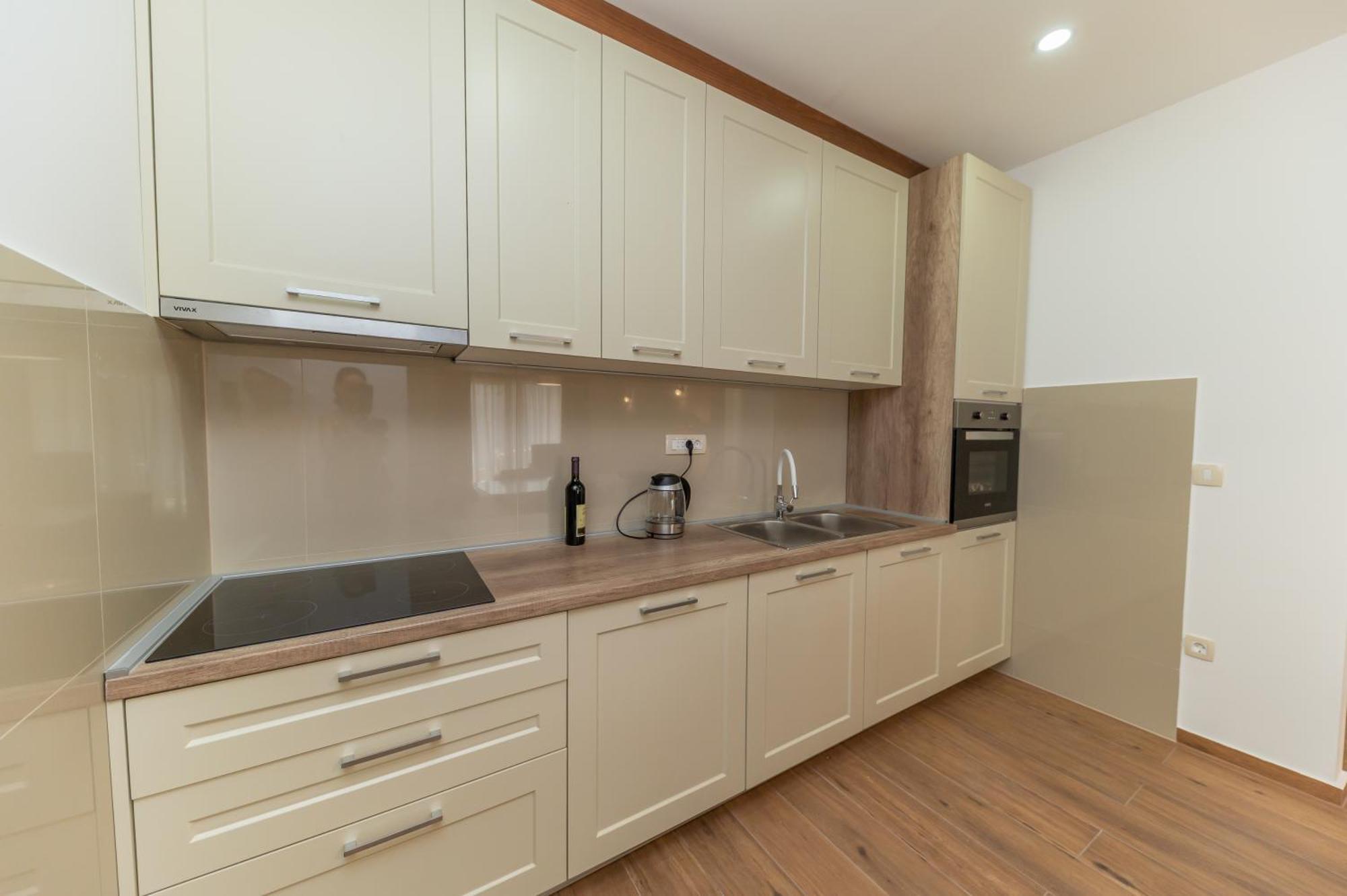 Red Hill Apartment Kotor Exterior photo